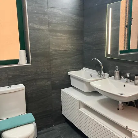 Lägenhet Family & Friends Modern