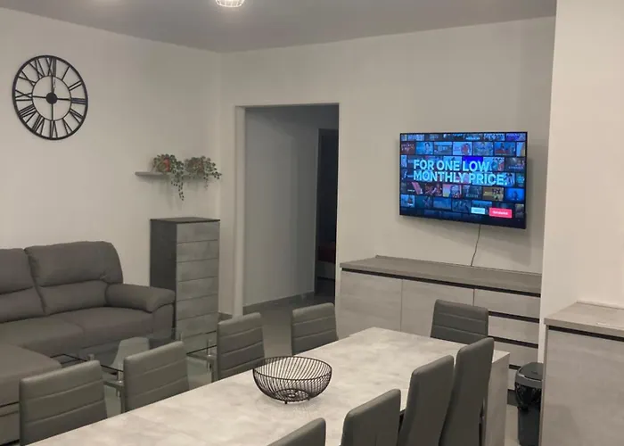 Family & Friends Modern 슬리에마